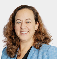 Dr. Nadine Stutz