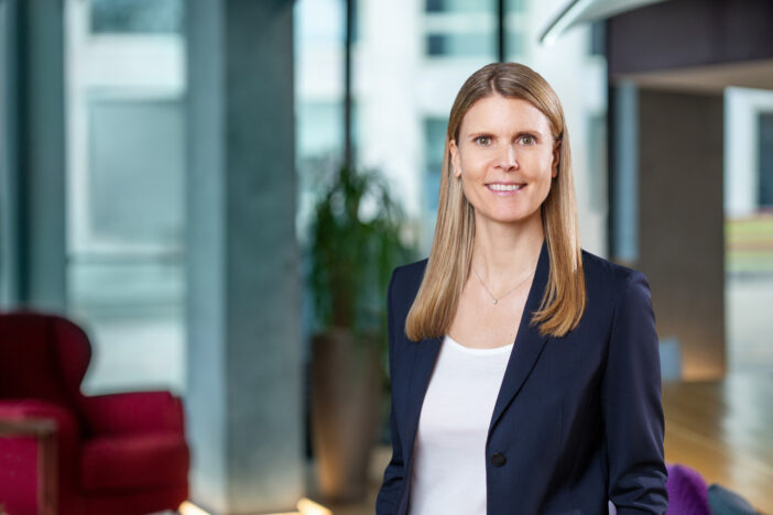 Porträt von Irène Dumas, Chief Marketing Officer von localsearch.