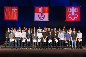 48 Informatik-Diplomanden 2015