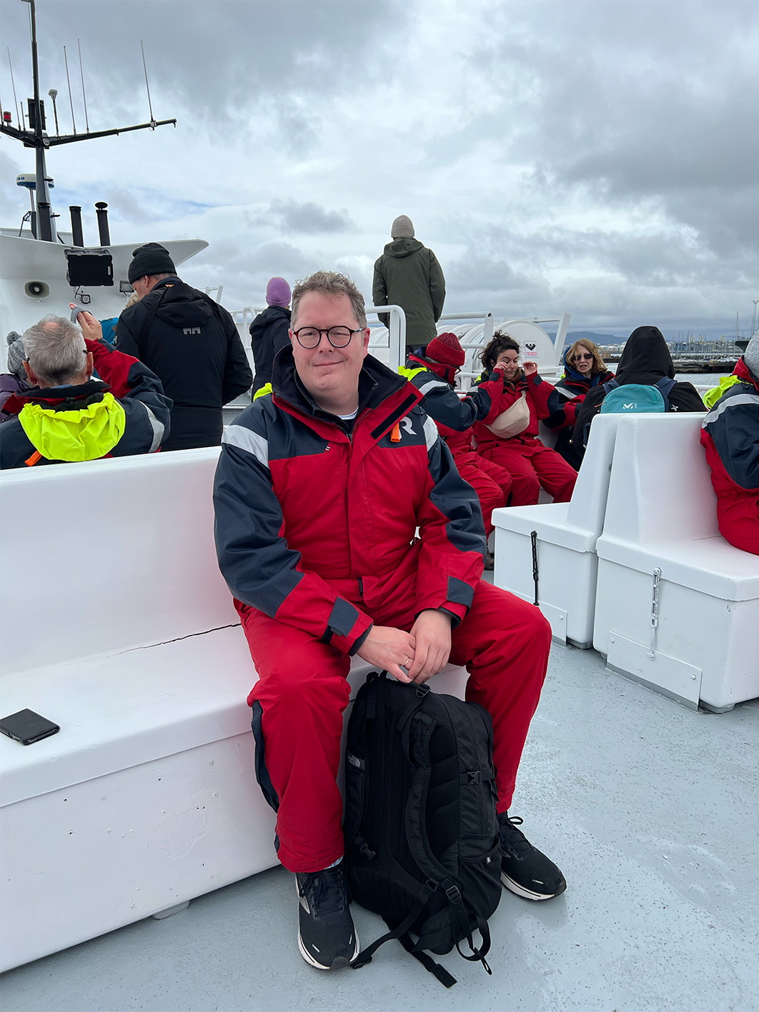 Die Ozeane erkunden: Ben Haymond beim Whale Watching in Island.