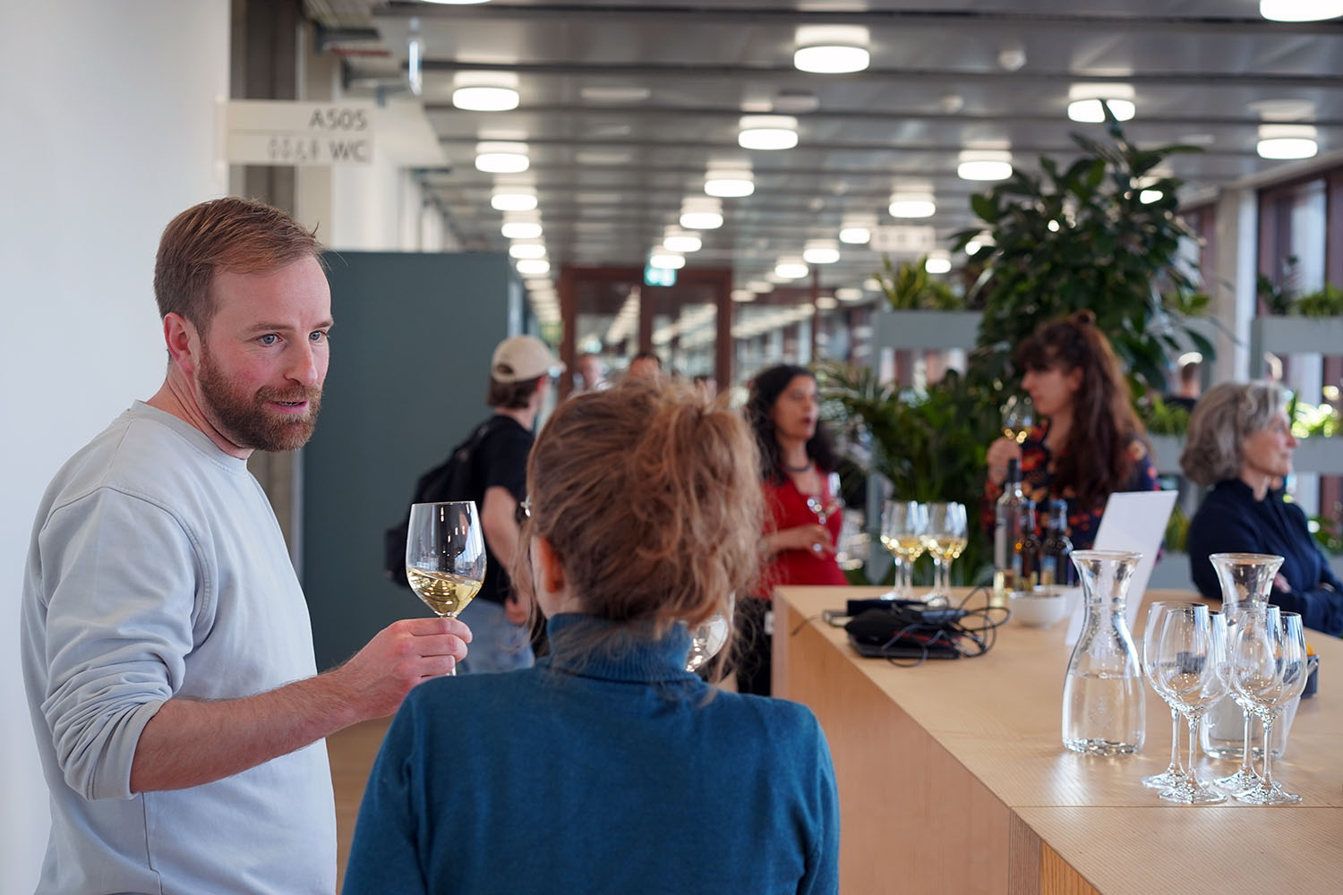 Apéro und Gespräche - Johannes Küng