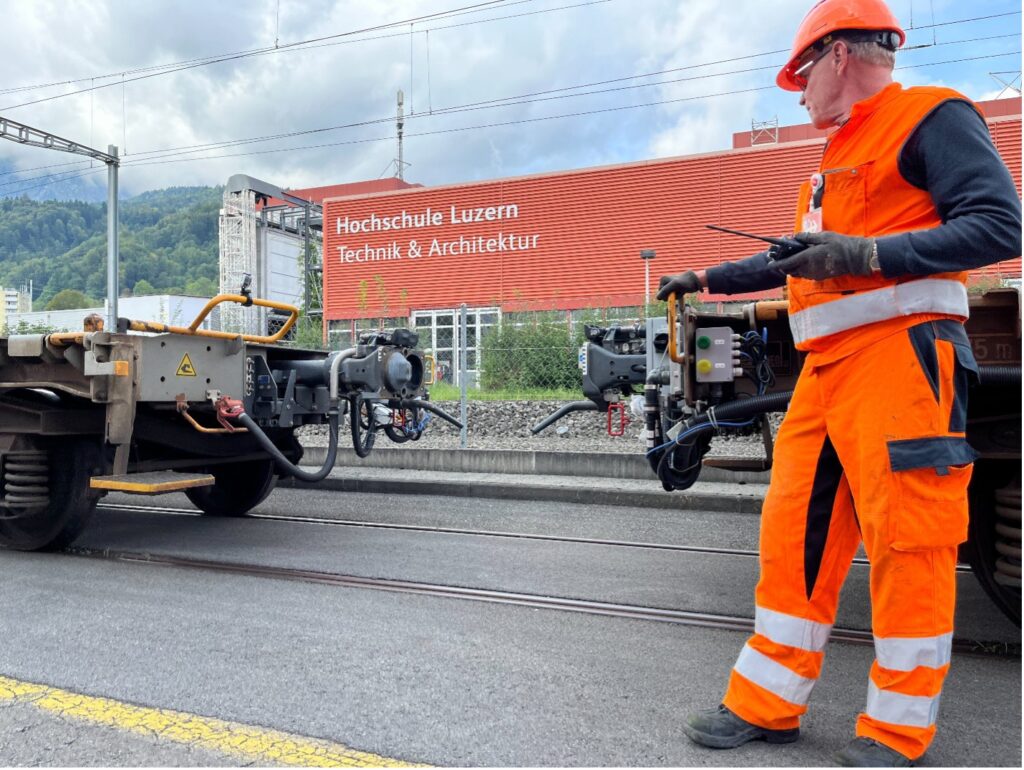 Live-Demonstration der Automatischen Kupplung in Horw